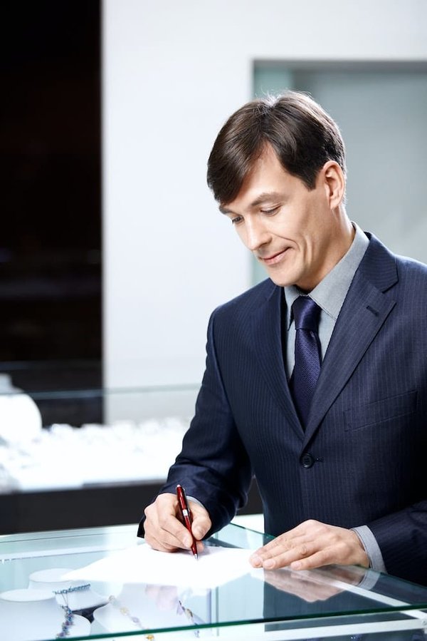 What legal documents are essential for UK startups seeking venture capital funding?